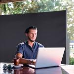 Extendable Wall-Mounted Side Awning for Privacy