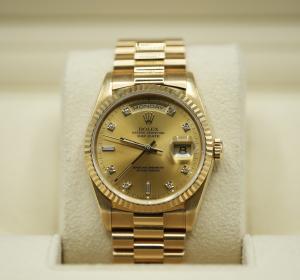 Rolex Day-Date 36mm Yellow Gold Champagne Dial