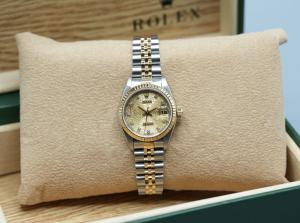 Ladies Rolex Datejust 26mm Steel Gold Champagne Dial