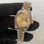 2001 Ladies Rolex Datejust Oyster Perpetual Watch
