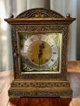 Winterhalder & Hofmeier Stylish Bracket Clock