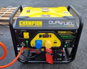 Champion 6000W Dual Fuel Portable Generator