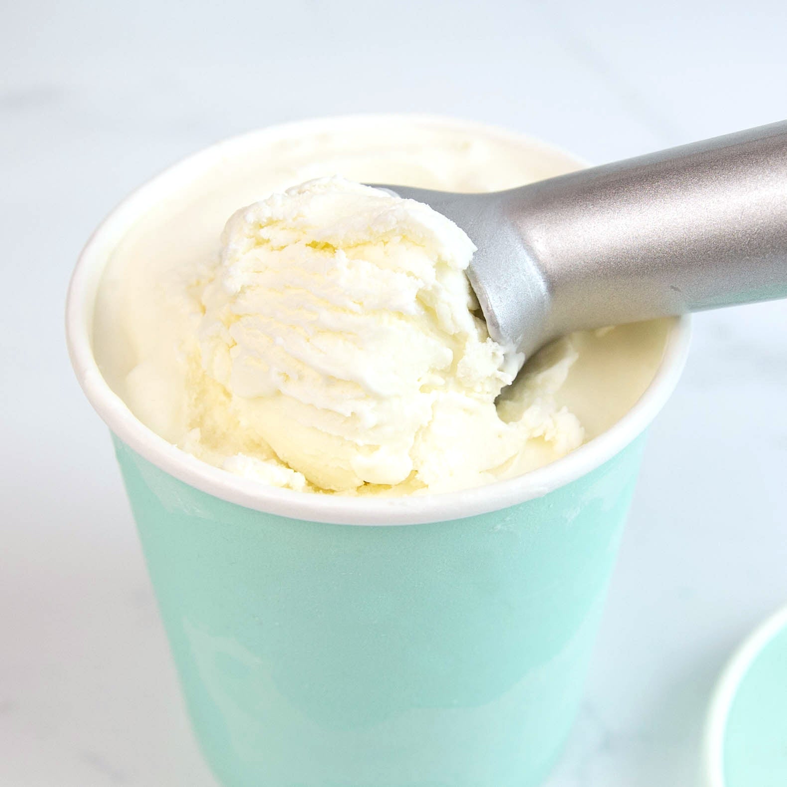 Low Carb Vanilla Ice Cream Mix - KetoBakes