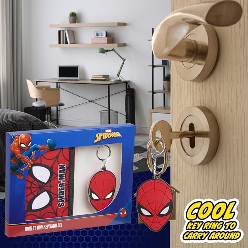 Avengers Spiderman Wallet and Keyring Gift Set
