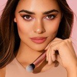 Real Techniques Expert Face Makeup Brush - Vegan, Cruelty-Free