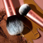 Real Techniques Expert Face Makeup Brush - Vegan, Cruelty-Free