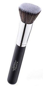 Flat Top Kabuki Makeup Brush for Liquid & Powder