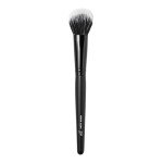 e.l.f. Putty Blush Brush for Flawless Application