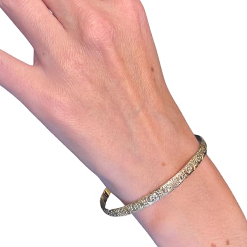 14k Gold Engraved Floral Moroccan Bangle Bracelet