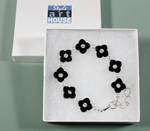 Adjustable Black and White Moroccan Motif Bracelet