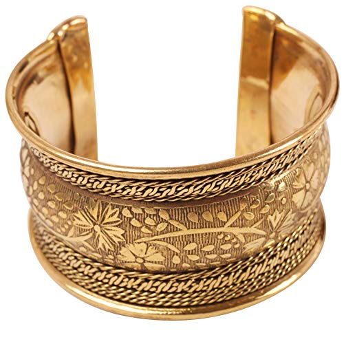 Majestic Floral Handcrafted Brass Bracelet for Women