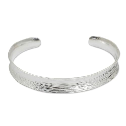 Handmade Sterling Silver Cuff Bracelet - Lanna Breeze