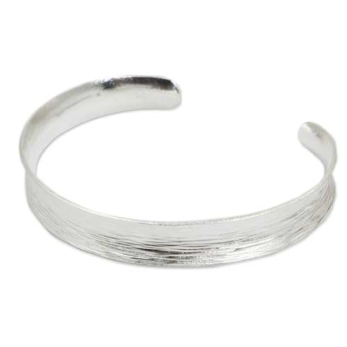 Handmade Sterling Silver Cuff Bracelet - Lanna Breeze