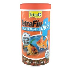 TetraFin Plus Goldfish Flakes with Algae, 7.06 oz