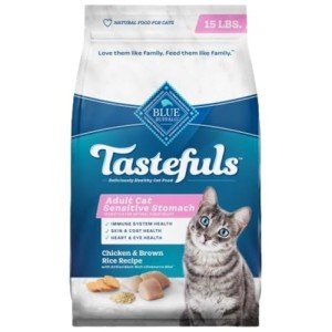 Blue Buffalo Tastefuls Dry Food for Cats, 15 lb