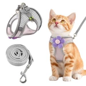 Uoiispet Escape Proof Cat Harness and Leash Set, Adorable Purple Floral Cats Vest Harness for Kittens Breathable Adjustable Step-in Cat Walking Harness with Reflective Strip for Outdoor Walking Travel