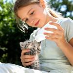 Newborn Pet Feeding Kit, 100ml Small Animal Nursing Bottle with BPA-Free Nipple, Oral Syringe, Measuring Cup & Cleaning Brush for Kittens, Puppies, Rabbits, Squirrels | Safe Hygienic Milk Feeder Set