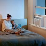 ROVSUN 18000 BTU Window Air Conditioner with Heat, Window AC Unit & Heater Combo with APP & Voice Smart Control, Timer Function & Easy Installation Kit, Work with Alexa/Google Assistant, 208/230V