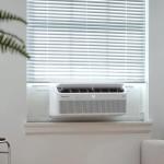 Hisense 8,000 BTU Smart Inverter Window Air Conditioner Easy Install Bracket, Up to 350 Sq Ft, Ultra-Slim Profile, 3 Speed, 700W, 4‑Way Air Direction HLAW0825TW (Renewed)