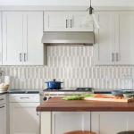 Vamos Tile Peel and Stick Backsplash Seamless Tile for Kitchen and Bathroom,White and Glossy Wooden Marble PVC Mixed Light Gold Self Adhesive Fish Scale Metal Mosaic Tiles (10 Sheets)