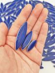 Leaf Petal Ceramic Mosaic Tiles for Crafts, 500g/1.1LB Irregular Mosaic Pieces, Petal Mosaic Tiles DIY Mosaic Making Stones for Craft Hobby Arts Wall Decoration (Royal Blue)