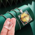 NoxWisp 44 Pcs Square Glass Dome Cabochons, 25mm Cabochon Tiles 1 Inch Flat Back, Non-calibrated Flat Back Cabochon Clear Glass Tiles for Craft Jewelry Making/Crafters/Gifts