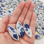1.1lb Ceramic Mosaic Tiles for Crafts, Leaf Mosaic Pieces Porcelain Mosaic Tiles for Mosaic DIY, Stained Ceramics Supplies (Blue Flower)