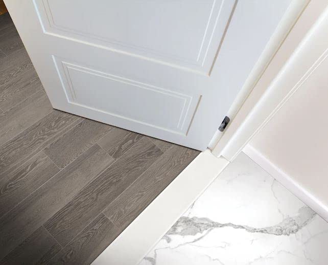 Solid White Engineered Marble Shower Curb Tile