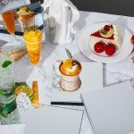 Soaoo Square Glass Mirror Tiles 6 Inch Square Mirror Mosaic Panels Glass Tile Craft for DIY Crafts Projects Supplies Decoration Centerpieces Home Wall Table Ceiling Decor(30 Pcs)