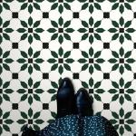 MORCART 7.87" x 7.87" Peel and Stick Floor Tile, 20 PCS Self-Adhesive DIY Vinyl Flooring for Renters, Removable and Waterproof Tile Sticker for Bathroom, Kitchen, Staircase (Black Green)