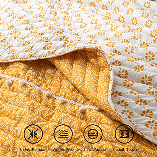 Boho Yellow King Quilt Set with Tassels