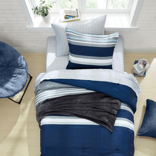 Nautica Twin XL Reversible Comforter Set
