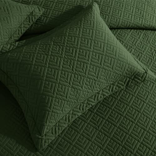Olive Green 3-Piece Modern Quilt Set
