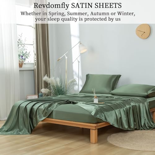 Emerald Green Satin Queen Bed Sheet Set