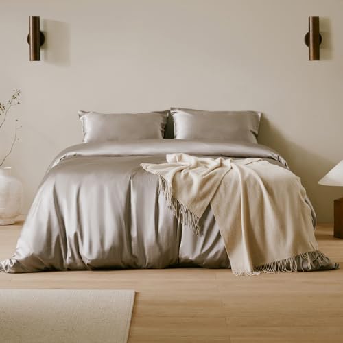 LilySilk King Size 4PC Silk Bedding Set