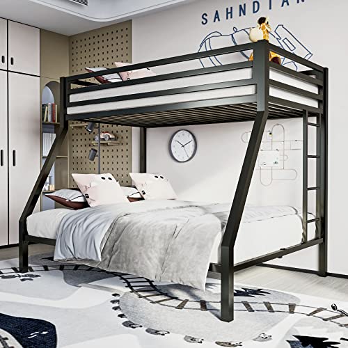 Stylish Twin Over Full Metal Bunk Bed Set