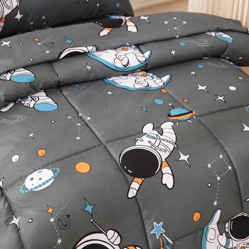 Grey Astronaut Toddler Bedding Set - 4 Piece