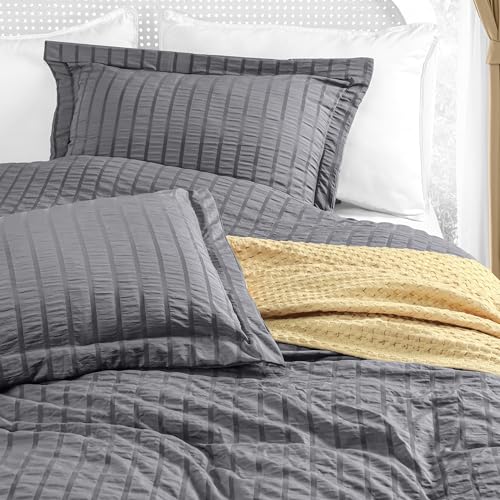 Queen Seersucker Duvet Cover Set with Pillow Shams