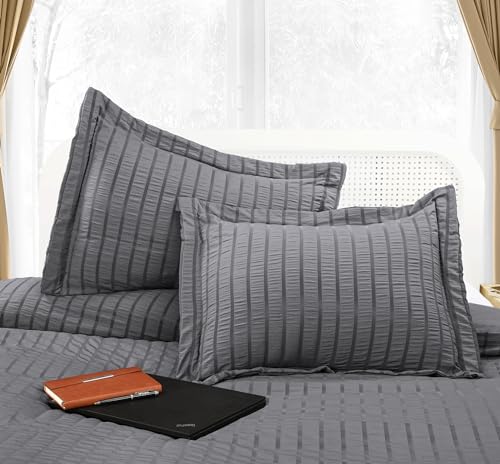 Queen Seersucker Duvet Cover Set with Pillow Shams