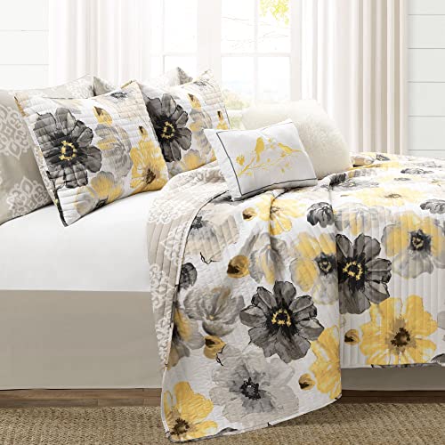 Floral Reversible Quilt Set - Full/Queen, 8 Pieces