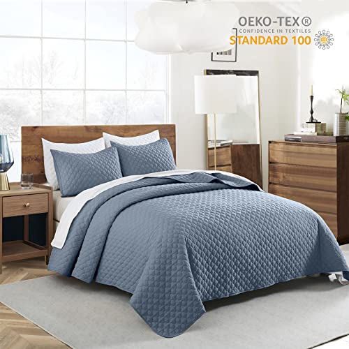Dusty Blue Queen Size Lightweight Quilt Set