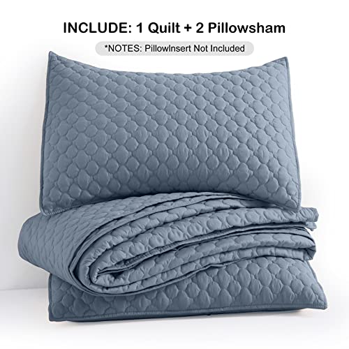 Dusty Blue Queen Size Lightweight Quilt Set