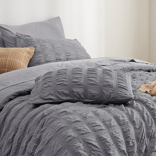 Plaid Grey Queen Bed in a Bag Set