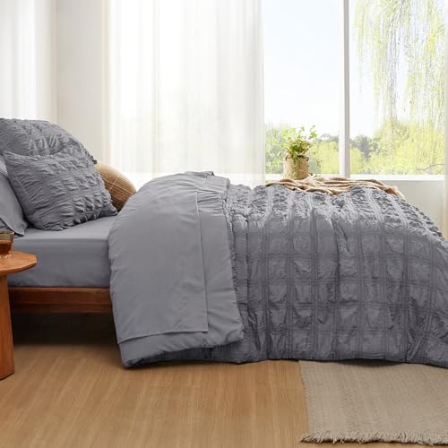 Plaid Grey Queen Bed in a Bag Set