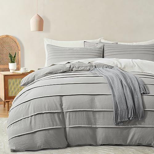 Light Grey Pleated Queen Duvet Cover Set