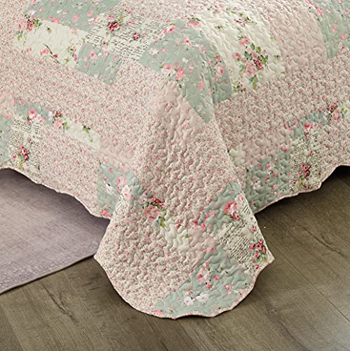 Rose and Sage Patchwork 3-Piece Quilt Set