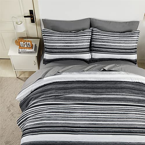 7-Piece Stripe Comforter Set - Full Size