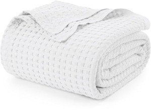 Utopia Bedding White Cotton Waffle King Blanket