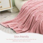 Cozy Pink Fleece Throw Blanket for Couch & Bed