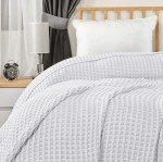 Utopia Bedding White Cotton Waffle King Blanket